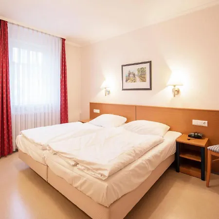 Апартаменты Duenenpark - Komfort Mit 1 Schlafzimmer Und Terrasse Im Erdgeschoss 076 Остзебад Бинц